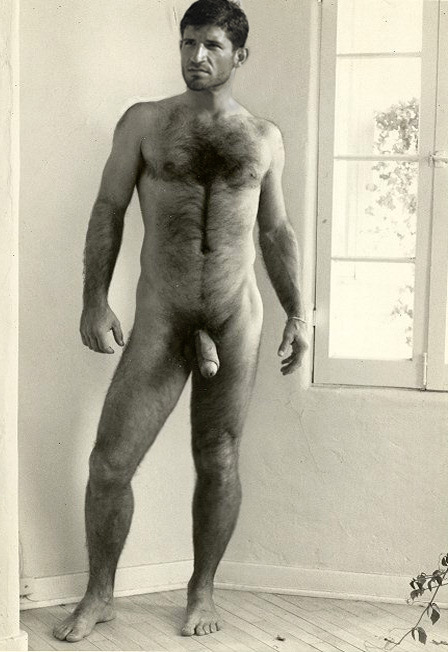 Porn photo Hairy, sexy looking man and with one very
