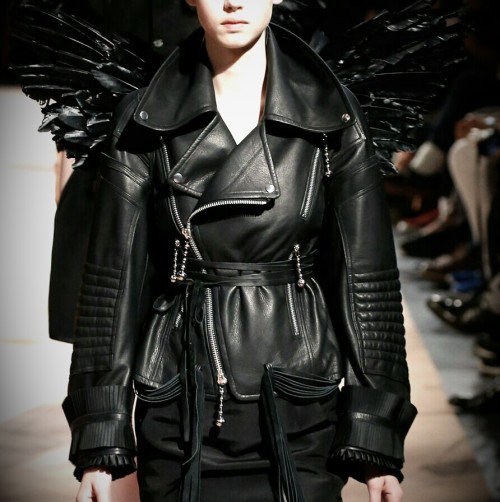 socialpsychopathblr:  Undercover S/S 2015