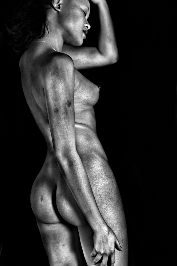 dikimthoa:  Another oldie!  Credits: Kevin Loreaux