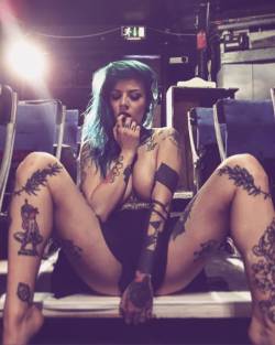 Katherine Suicide fan