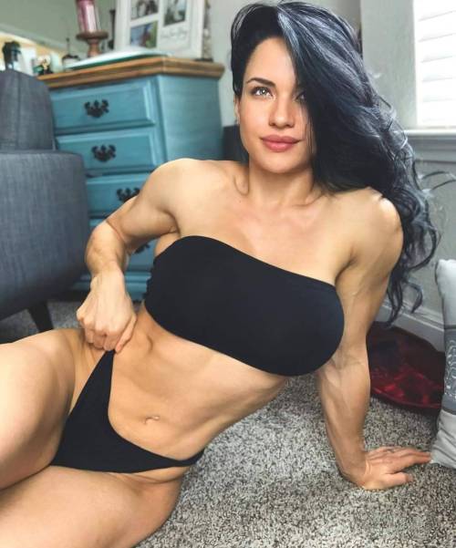 arutai:Renee Jewett