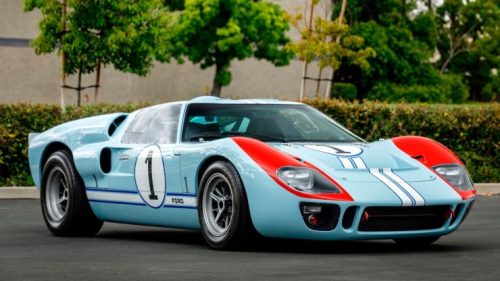 itsbrucemclaren:///  The Ken Miles Car From Ford v Ferrari – A Superformance Ford GT40   ///