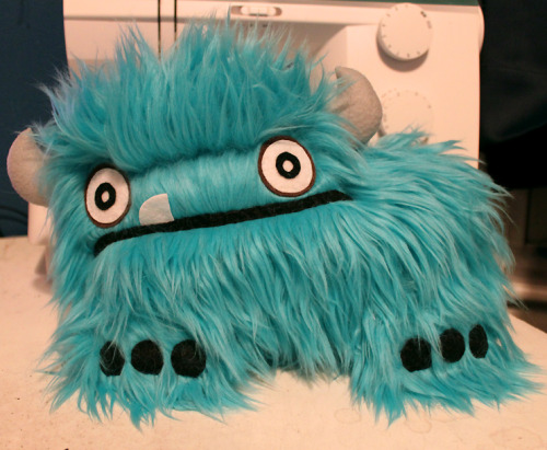 wilwheaton:  loveandasandwich:  Got a custom order to make a blue Alot and decided to add it to my shop listing as a second color option!  First picture is what the original color looks like. :)  OMG 