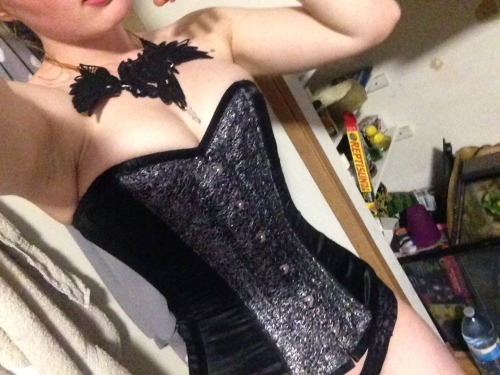 cantstopfaking:  Corsets from Dark knits adult photos