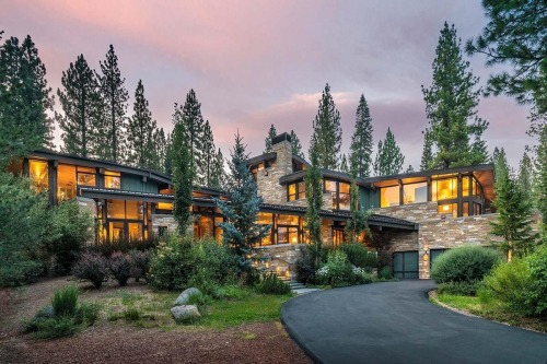 $11,495,000 / 8046 sq ft2011Truckee, California