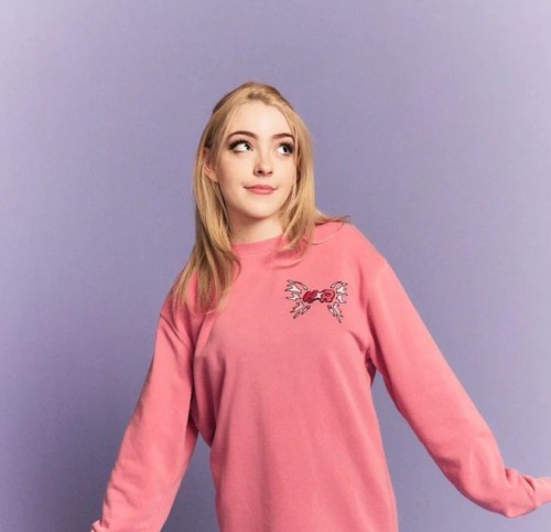 Sylvee In Pink