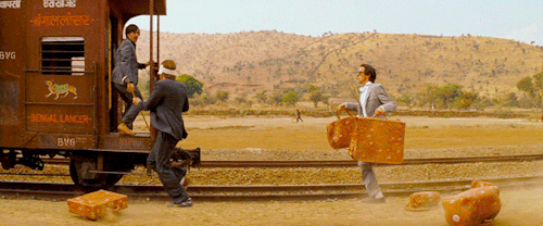 guillermodltoro:Dad’s bags aren’t gonna make it.The Darjeeling Limited (2007) dir. Wes Anderson