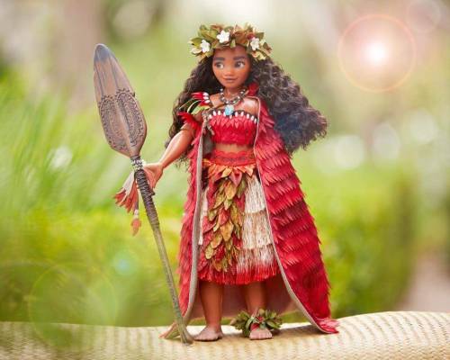 fuckyeahdollsofcolor: PLEASE JOIN ME IN FREAKING THE HECK OUT OVER THE 2017 DISNEY STORE LE MOANA DO