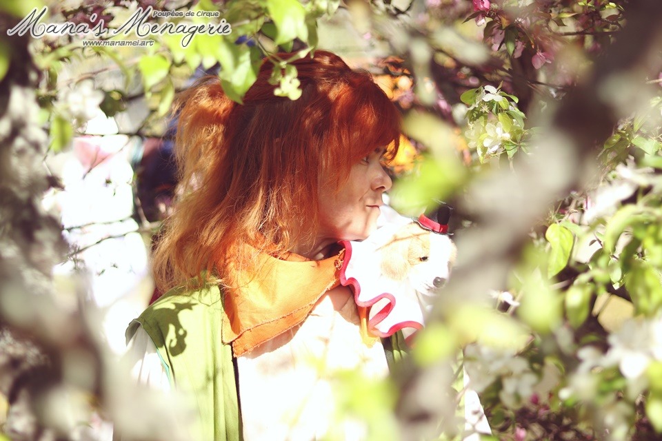 Red at the Bookfair, Spring blossoms <3 As mentioned ages  I really liked this spot. Photos by @adragonstale