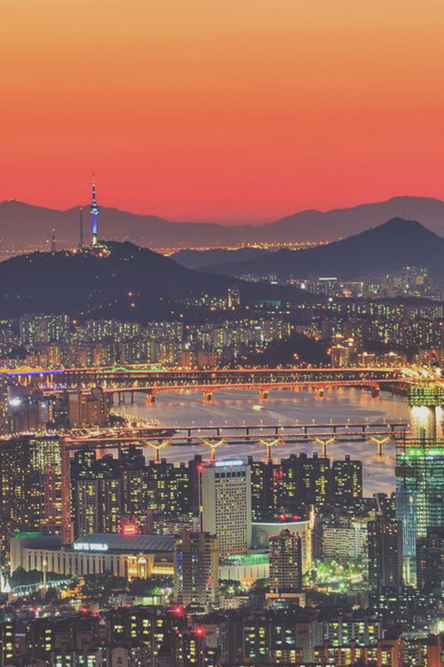 infamousgod:   Night view of Seoul by CHUNGSHIL LEE 