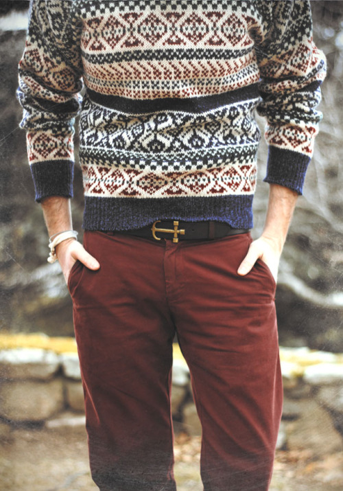 menstyle1:  Men in sweater.  FOLLOW for more pictures. Follow us also on: - Facebook: CLICK HERE - Instagram: CLICK HERE