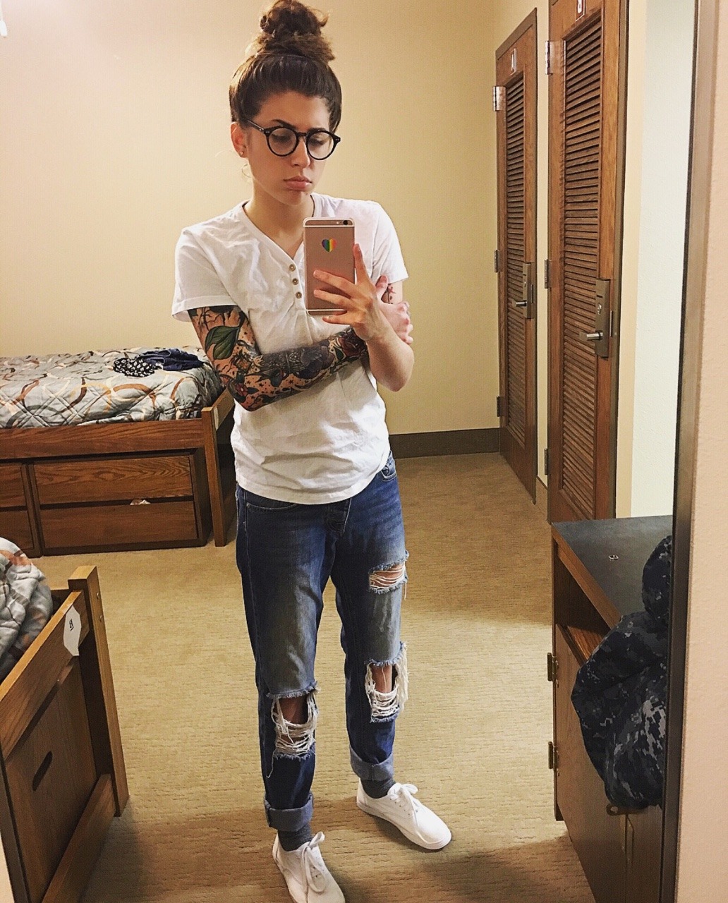 ☽