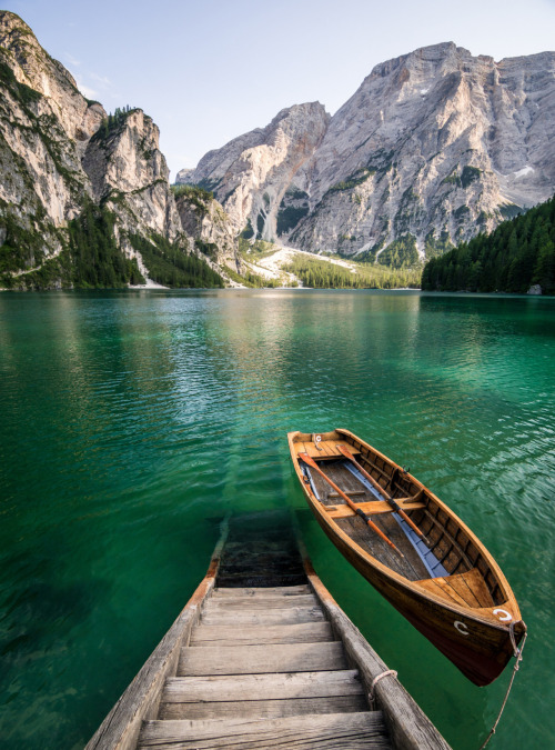 greenchallenger:Lago di Braies, Italy