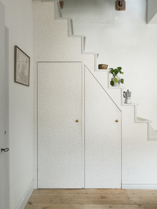 thenordroom: Small Scandinavian home | styling by Copparstad &amp; photos by Spinnell THENORDROO