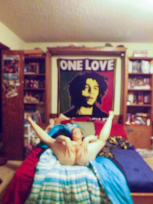 delightful-pictures-of-me: i think the blur add to it ;) ill make sure to do some like this without 