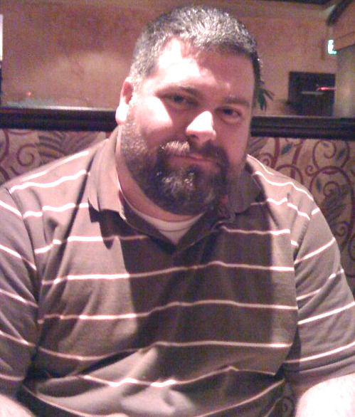 finefukwhatever:inkedandbearded1:  realbearmen:  bigporky:  Gorgeous  Dean!!  He reminds me of an ol