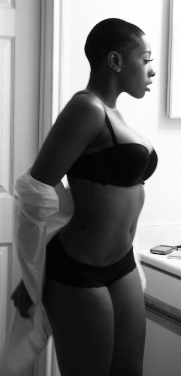 extrahotebony:  These hot horny black chicks are just wating for you to stick your dick in them so don’t dissapoint them!