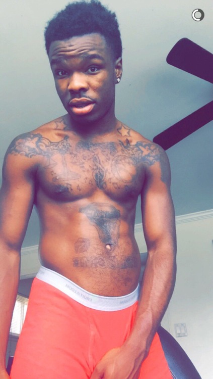 lovekingjo:  celebrity-eggplants:  His Snapchat is ivo.squeeze I think that’s all the prints he has put out. Check the archives.  🍆
