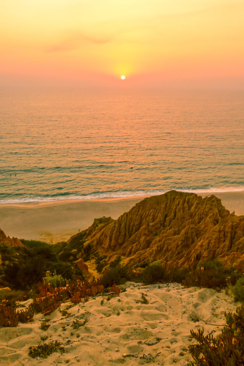 lsleofskye:“Fiery Horizon”Praia da Galé, Portugal