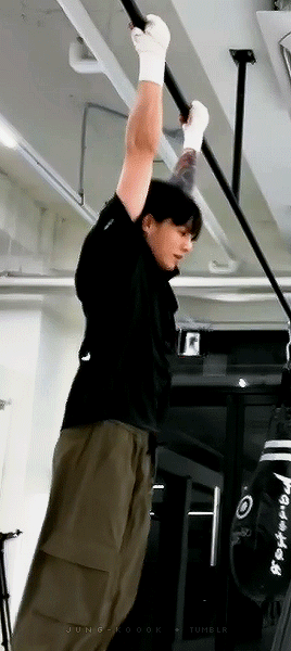 Jungkook Doing Pull-up For Anon