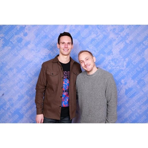 Cory Michael Smith &amp; Robin Lord Taylor attend HollyCon in TokyoVia: Instagram