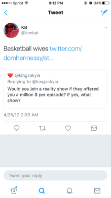 bigballersdaily:  allthingsbbb:  fyeahlonzoball:  Kaliahs Tweets When She Wasn’t Into Basketball Players and Then Switched Up  Y’all remember this 👀☕️  