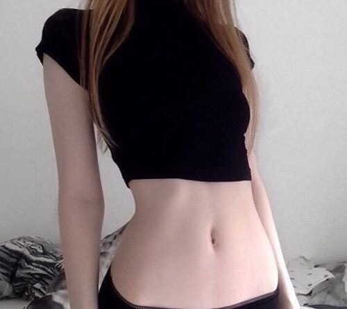 the-goal-is-to-be-skinny: underweightbut-massive: flat stomach thinspo Want, want, want! need, need,