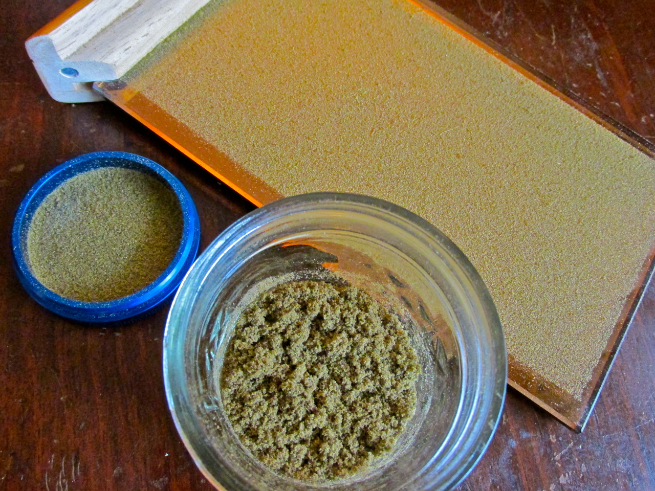 smokintrees-and-macncheese:  Keif collection 