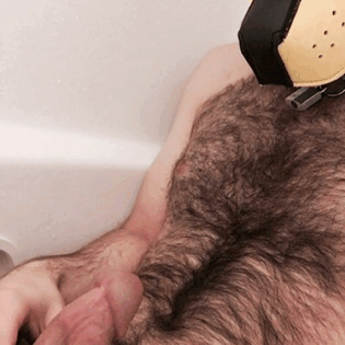 pupbustermackenzie:  alright i’ll admit it. piss pup. 💛💦💛💦💛