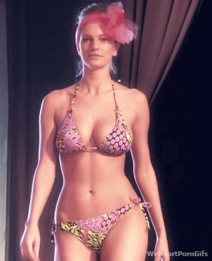 thefinestbitches:  Victoria Macreatis