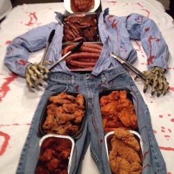 funnyimagesblog:  Funny Images http://ift.tt/1eaTLDp   What the actual fuck&hellip; I hope this was for Halloween.
