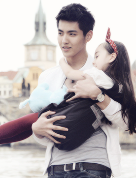 soothingstar-deactivated2017040: &ldquo;I have the most handsome father in the