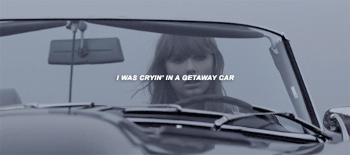 tayloralison:Said goodbye in a getaway car.