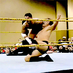 rock-and-rollins:  Dean ‘low blow’ Ambrose. 