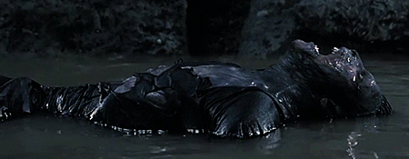 midnightmurdershow:    Underworld (2003) Directed by Len Wiseman    