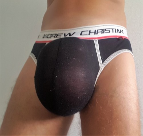 holybreadbluebird: Monster balls..