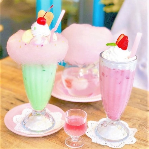 blippo-kawaii - Pastel colors and delicious drinks, yes please!...