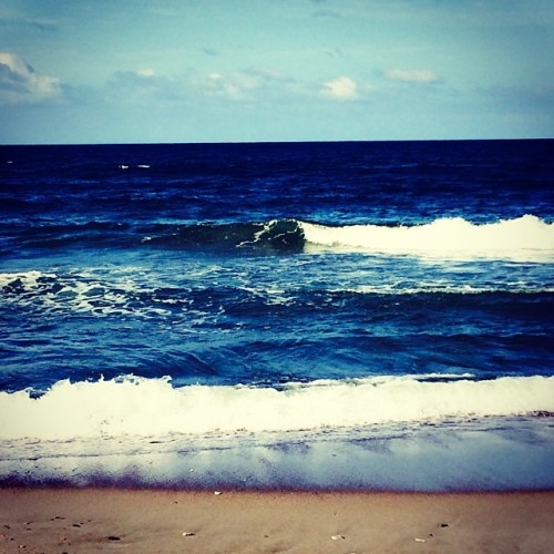 afrocatracho:  #yemaya #bahiadetela #oceanic #tranquility #diaspora #honduras #peace 