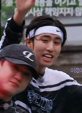 HAN SKZ CODE EP. 57GO! POOLSIDE SKZ #1