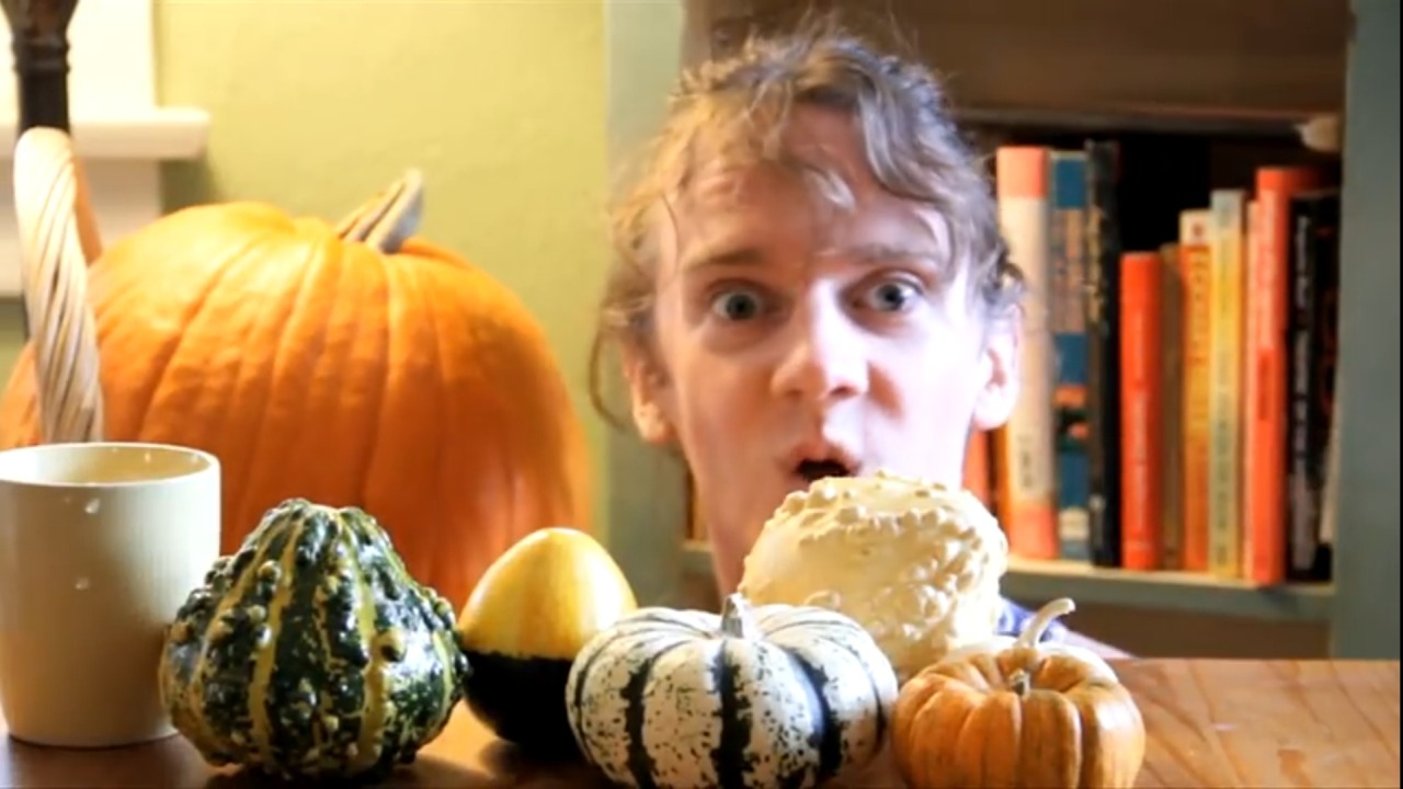 blueberrytruth:  It’s the fallYou gotta get some gourds