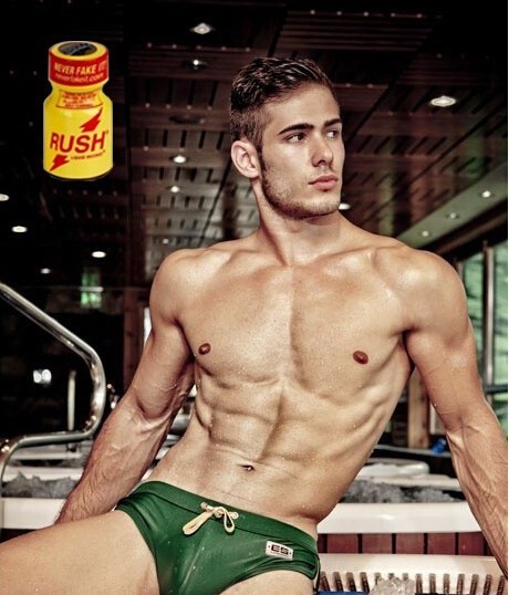 manbulge:time to take a hit