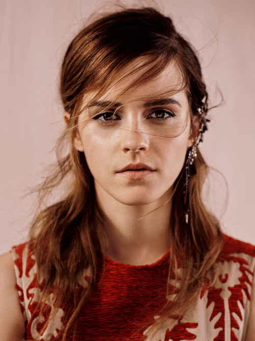 dailyemmaswatson:  Emma Watson by Josh Olins for British Vogue 2015