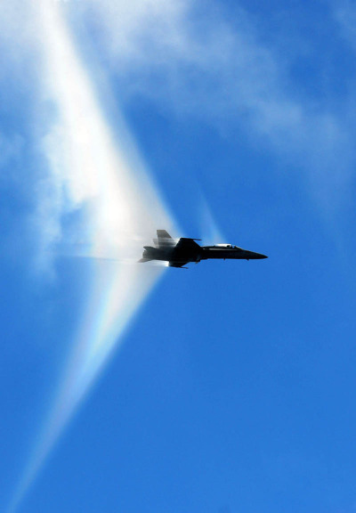 fuckyeahphysica:  The Vapor Cone.A vapor cone, also known as shock collar or shock egg, is a visible cloud of condensed water which can sometimes form around an object. A vapor cone is typically observed as an aircraft, or object, flying at Transonic