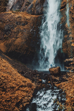 lsleofskye:  Multnomah Falls, Oregon