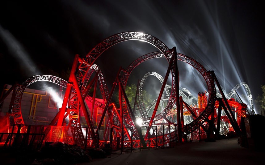 Round and round and round she goes (The Smiler debuted in May 2013 at Alton Towers,