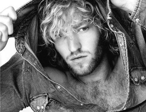 gaymadridboy:  Moritz Sacid