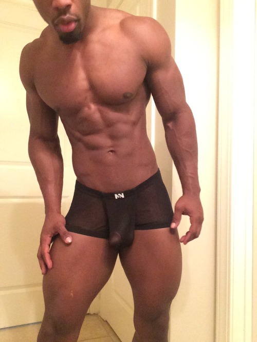 deangelospot:  IG: MDB25