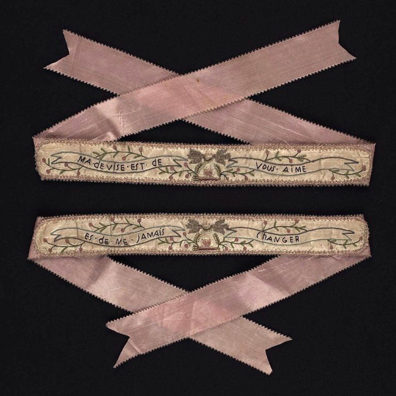 naryamirie: sadmermaidlooks:   Garter (one of a pair)French, 18th century. Silk plain