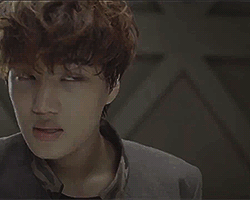 domkyungsoo:  Well excuse you Kim Jongin, this is a fight scene not hair porn.  