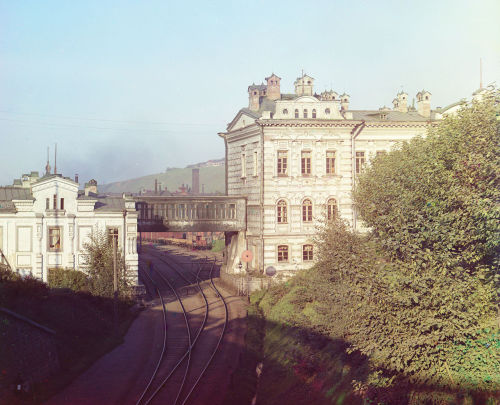 feminismisahatemovement:thebeautyofrussia:Russian Empire color pictures, taken during the 1910s (190